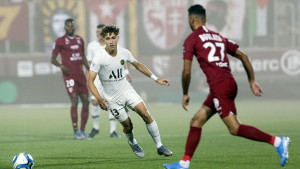 Barcelona "krade" igrača PSG-a?