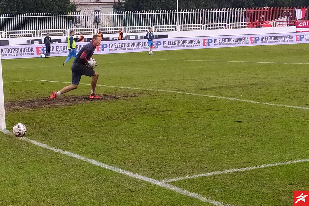 Loš teren i u Mostaru: Biće teško fudbalerima Zrinjskog i Radnika Loš teren i u Mostaru: Biće teško fudbalerima Zrinjskog i Radnika