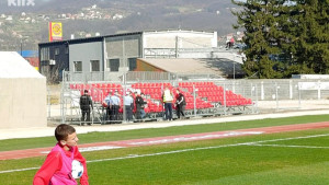 Šokantan potez Dobojlija: Svinjska mast dočekala Manijake na tribini!