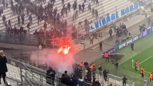 Huligansko ludilo ponovo na tribinama