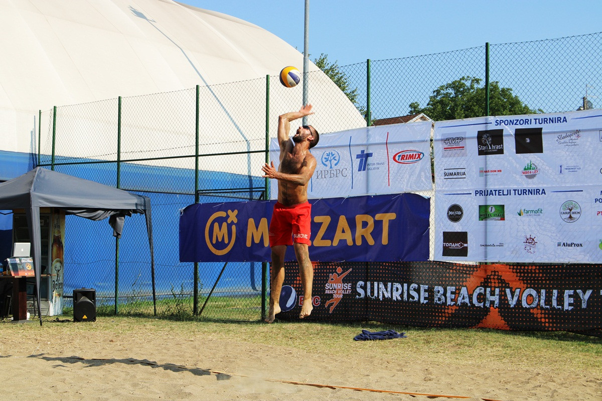 U Gradišci nastavljen „Sunrise beach volley tour 2022“