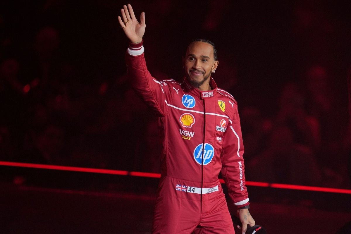 Lewis Hamilton demantovao sve tračeve oko njegovog odlaska u penziju Lewis Hamilton demantovao sve tračeve oko njegovog odlaska u penziju