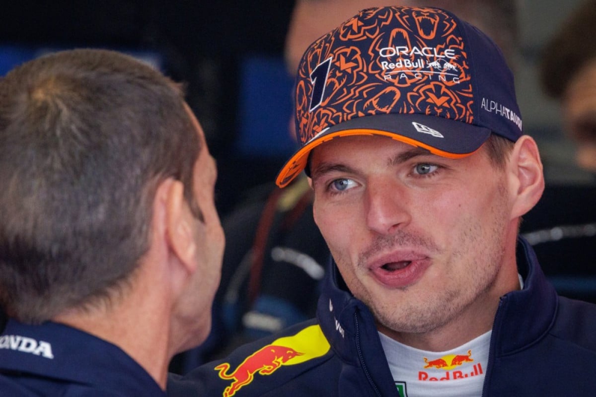Bivši mehaničar Red Bulla otkrio urnebesno iskustvo s Verstappenom: "Ovo ide punim gasom" Bivši mehaničar Red Bulla otkrio urnebesno iskustvo s Verstappenom: "Ovo ide punim gasom"