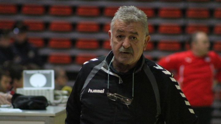 Milenko Savčić - Ćito na klupi ŽRK Goražde