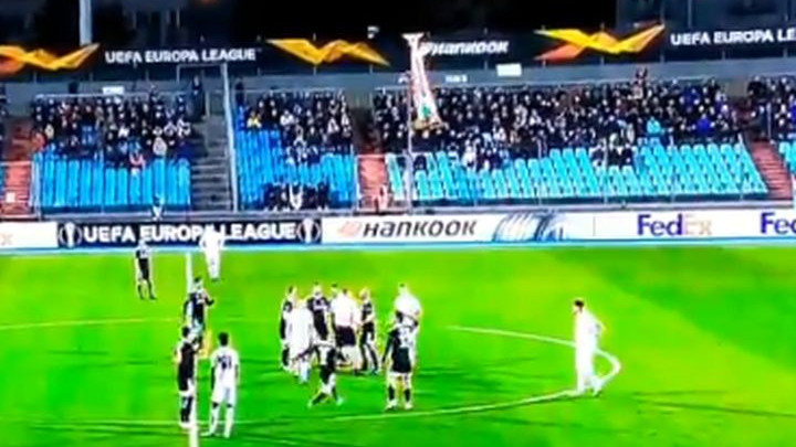 Igrač Qarabaga loptom pokušao oboriti dron, ali se obrukao
