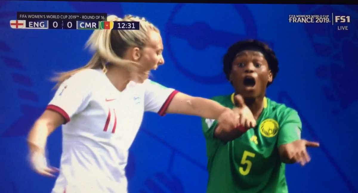 Ovo je bilo baš gadno: Nesportsko ponašanje igračice Kameruna na meču protiv Engleske