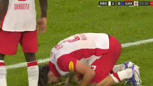 Kakvog dragulja ima BiH! Kerim Alajbegović zabio golčinu za Salzburg, pa pao na sedždu