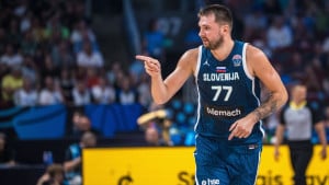 Nije normalno šta radi Luka Dončić: Košarka ovo ne pamti, Italijani samo gledaju