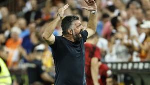 Pucaju šamari i udarci - Gennaro Gattusso pravi haos na treningu Marseillea