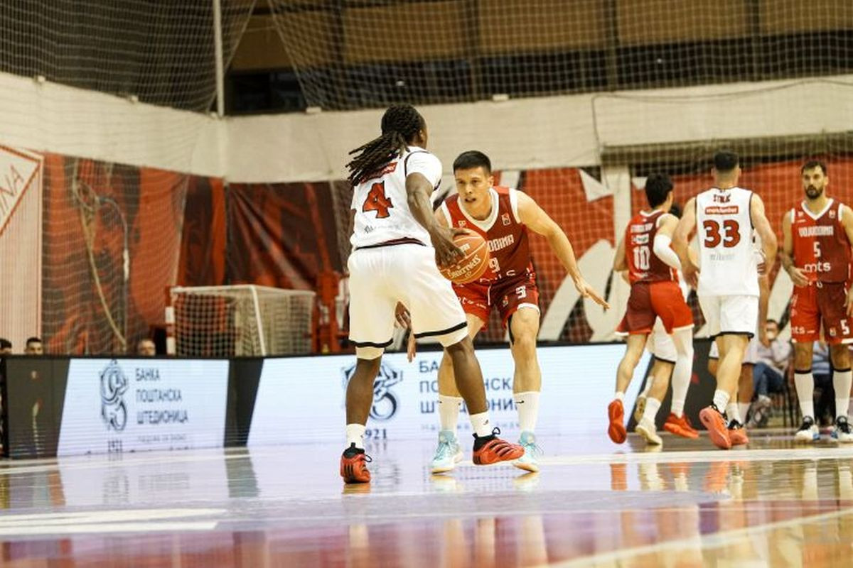 Novi Sad koban za košarkaše Slobode!