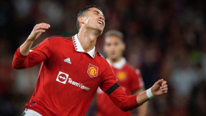 Na Old Traffordu večeras opet muk