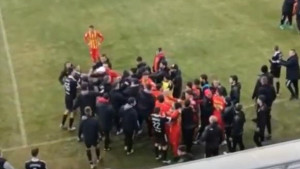 Haos u Antaliji: Masovna tuča na fudbalskoj utakmici, igrači se vratili u hotel