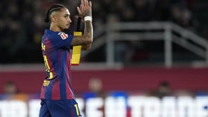 Barcelona preko Raphinhe došla do tri boda protiv Osasune i tako nastavila sjajan niz