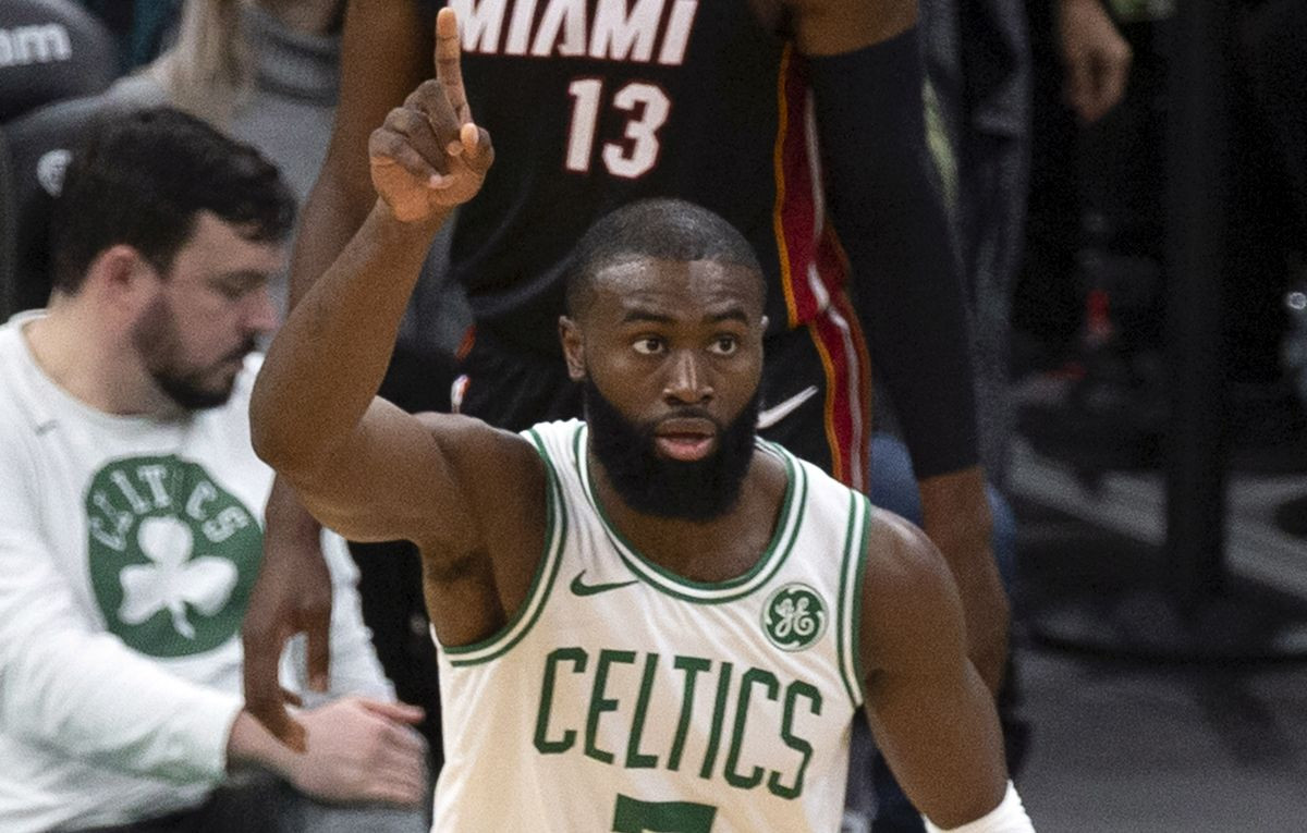 Brown vodio Celticse do pobjede u Torontu