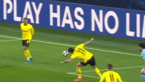 Sudija svirao penal za Manchester City, a gol za 1:1 postigao Mahrez