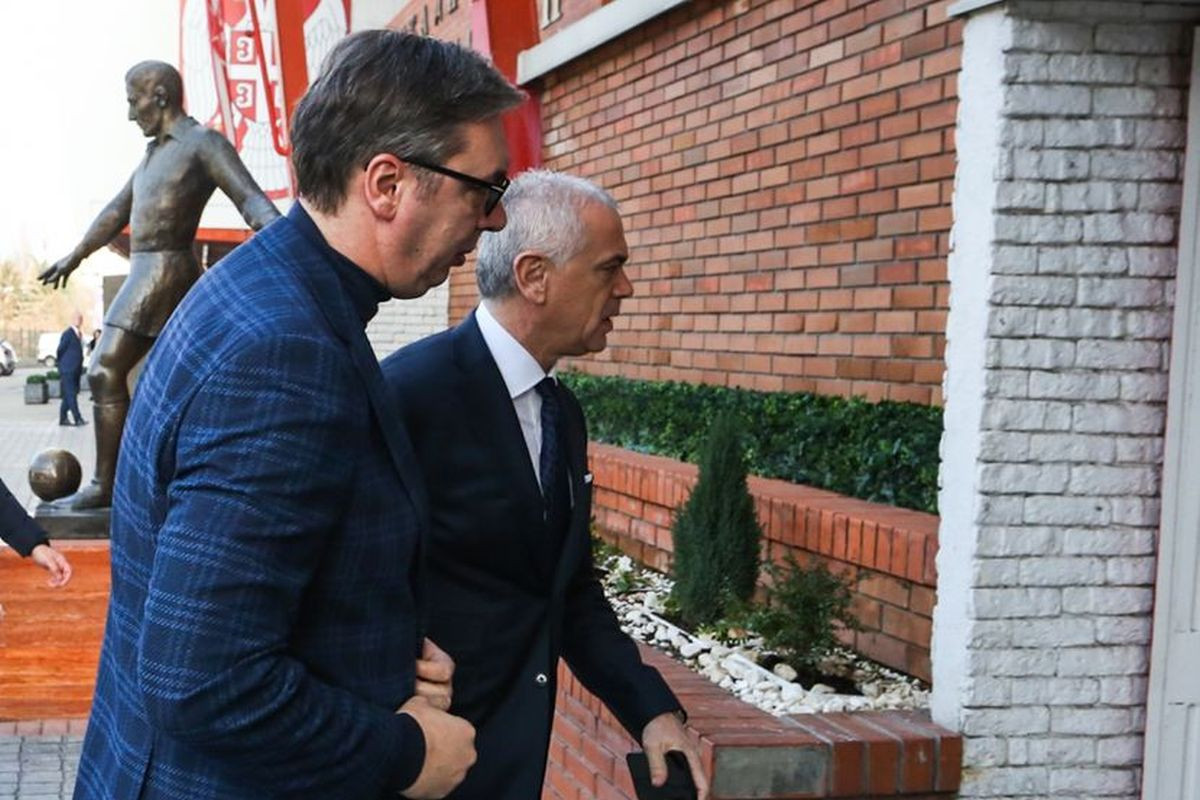 Poznata faca je nova žrtva režima, pokupio se i otišao iz Crvene zvezde: "Vučić i Terzić su me..." Poznata faca je nova žrtva režima, pokupio se i otišao iz Crvene zvezde: "Vučić i Terzić su me..."