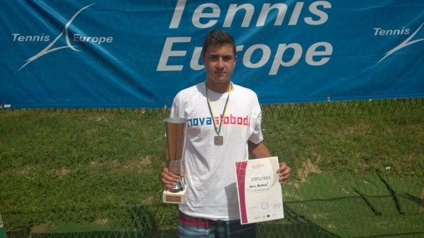 Dupla titula za mladog tenisera Sanina Zukića