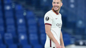 Mourinho i Džeko stvorili fenomenalan odnos, karizmatični Portugalac ga vidi kao vođu ekipe