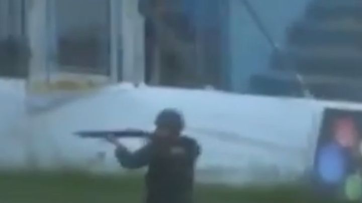 Policajac metkom pogodio u glavu igrača