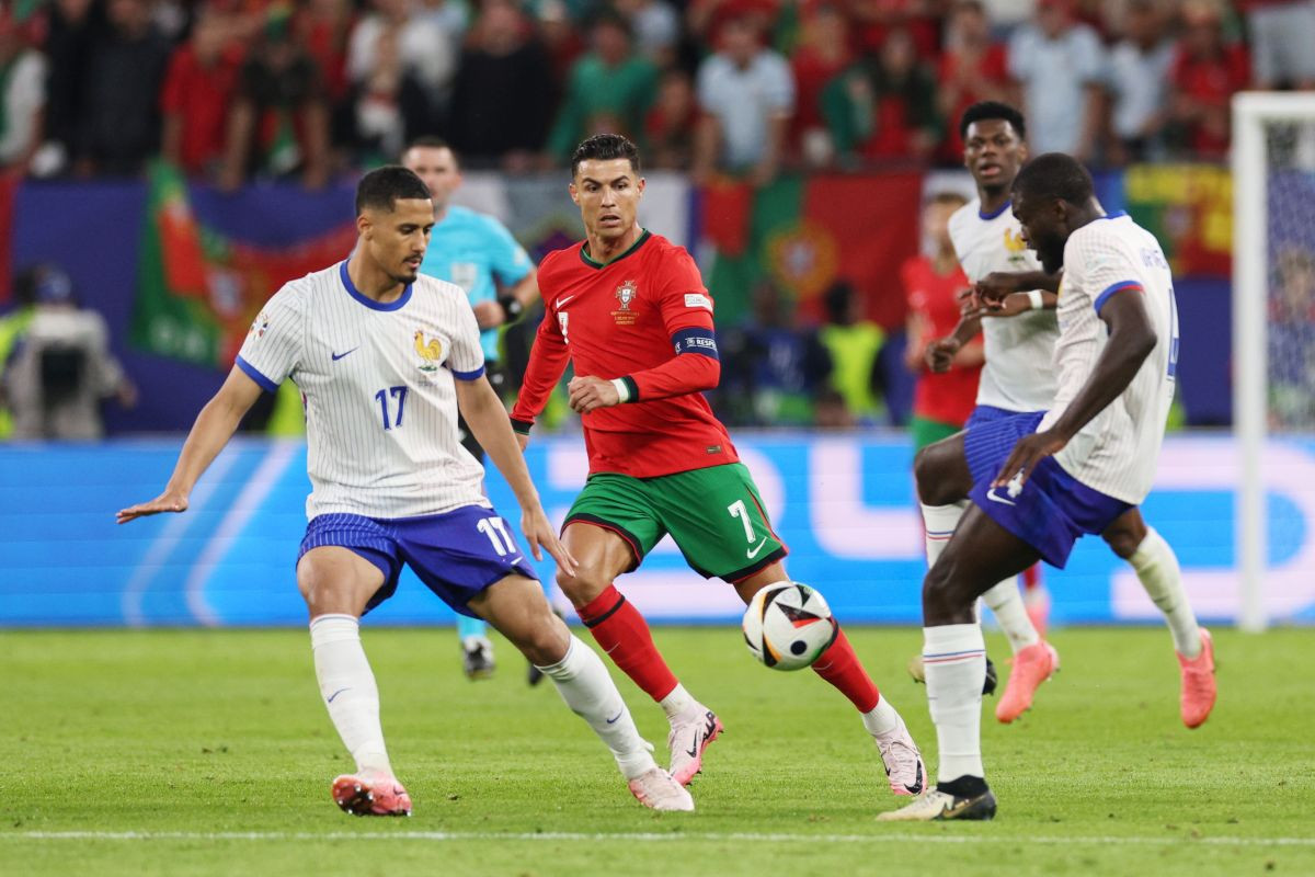 Završeno mučenje u Hamburgu: Francuska bez gola iz igre do polufinala EURO-a Završeno mučenje u Hamburgu: Francuska bez gola iz igre do polufinala EURO-a