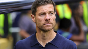 Xabi Alonso razgovarao s Perezom nakon bruke protiv PSG-a i poručio: "Njih trojicu možeš prodati"