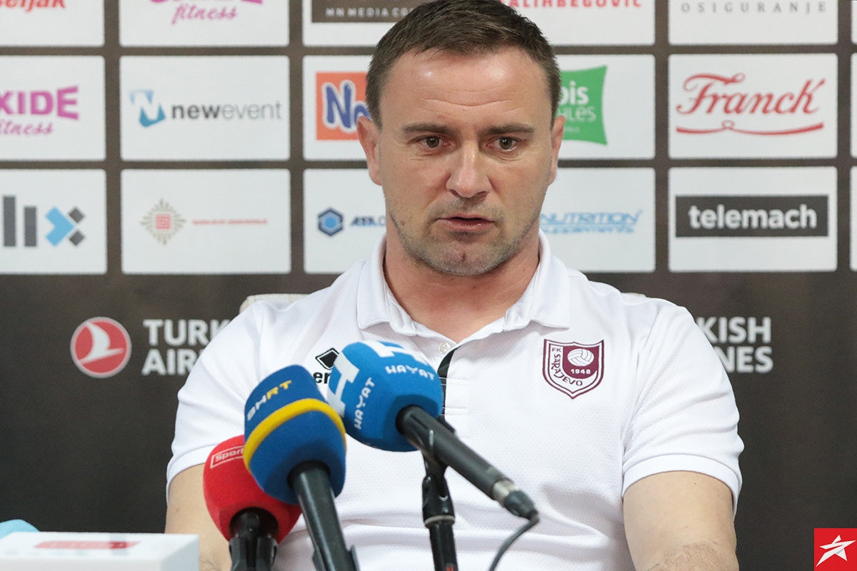 Vasoski najavio Posušje, no priča dana bili su katastrofalni tereni Vasoski najavio Posušje, no priča dana bili su katastrofalni tereni