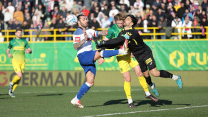 Na utakmici Istra - Hajduk bačena nova mrlja na HNL!
