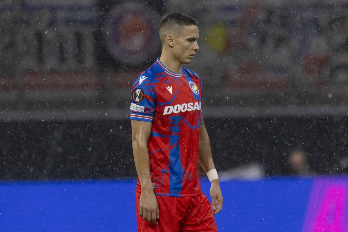 Barbarez dobio 'ne', štoper čeka poziv Piksija: "Poštujem BiH, ali Srbija je moja reprezentacija" Barbarez dobio 'ne', štoper čeka poziv Piksija: "Poštujem BiH, ali Srbija je moja reprezentacija"