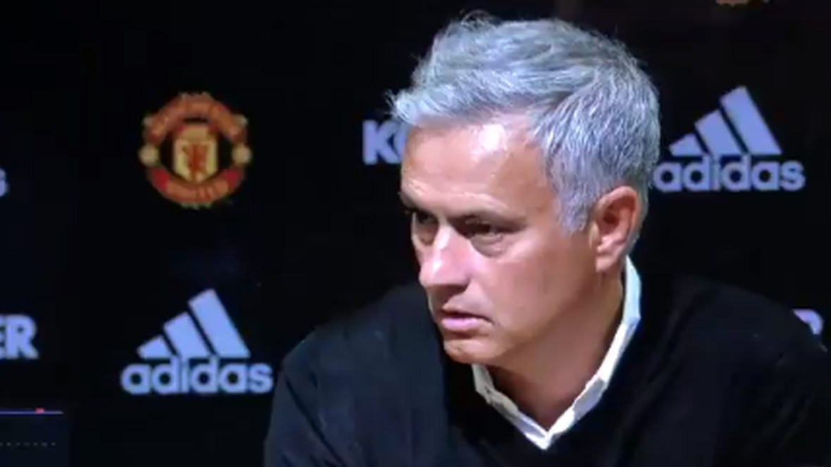 Mourinho pogubio konce, nakon čudnih izjava izjurio sa press konferencije!