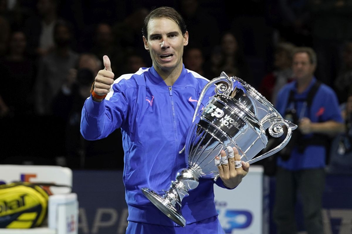 Rafael Nadal podigao trofej za najboljeg na svijetu u 2019. godini