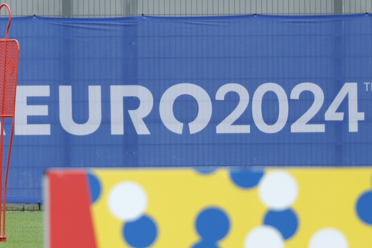 Fudbal nije za siromašne: Cijene ulaznica za finale EURO-a su paprene! Fudbal nije za siromašne: Cijene ulaznica za finale EURO-a su paprene!