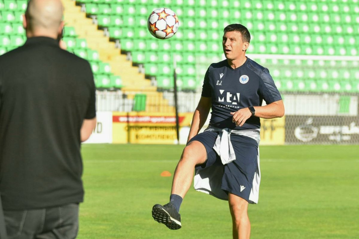 Zrinjski obavio službeni trening uz neočekivanu odluku UEFA-e na dan prije utakmice