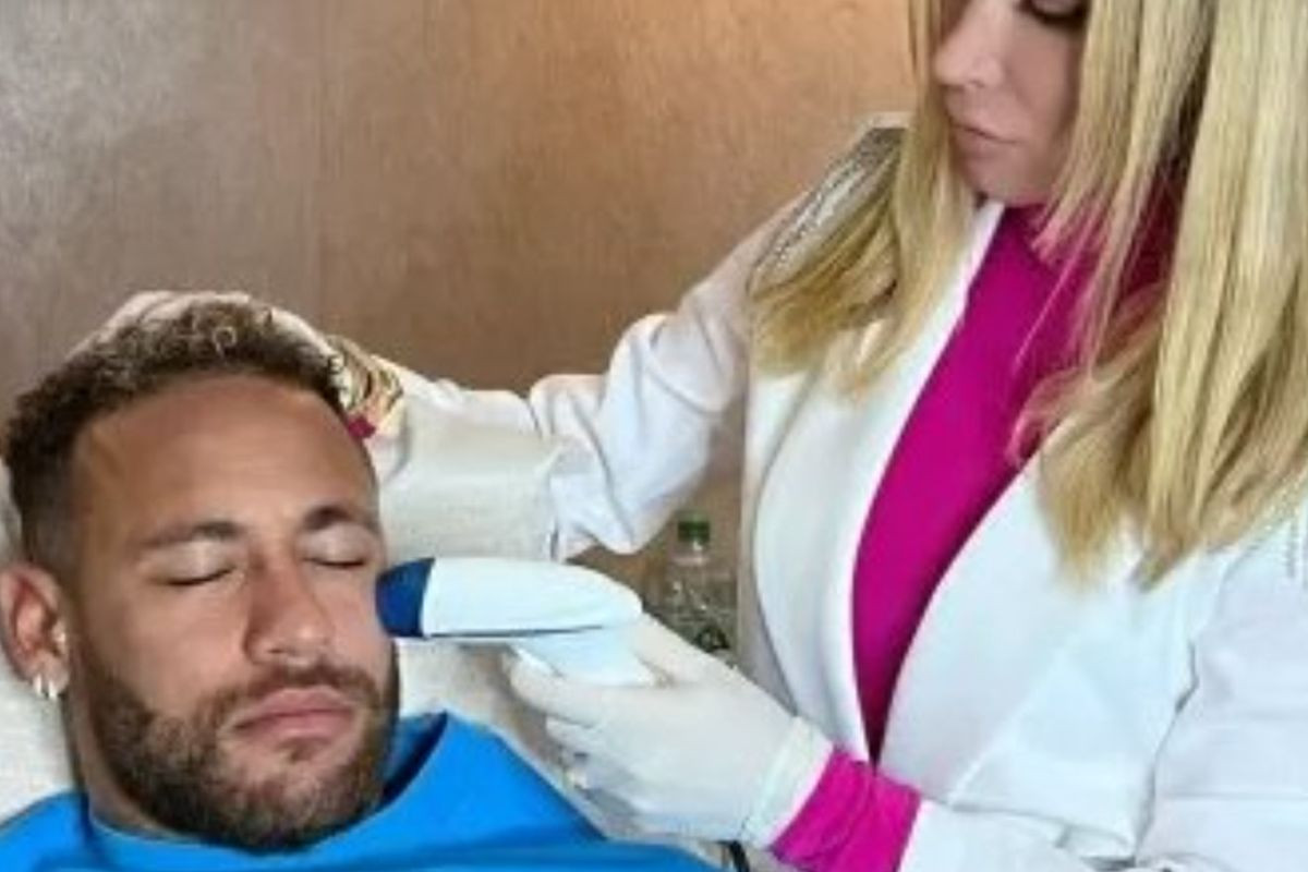 Umjetnik mora biti zdrav: Neymarove pripreme za Katar počele s atraktivnom doktoricom