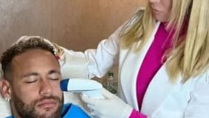 Umjetnik mora biti zdrav: Neymarove pripreme za Katar počele s atraktivnom doktoricom