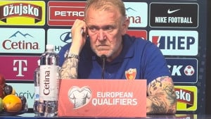 Robert Prosinečki na Maksimiru za sva vremena 'ugasio' napadača: "Tako se voli Crna Gora"
