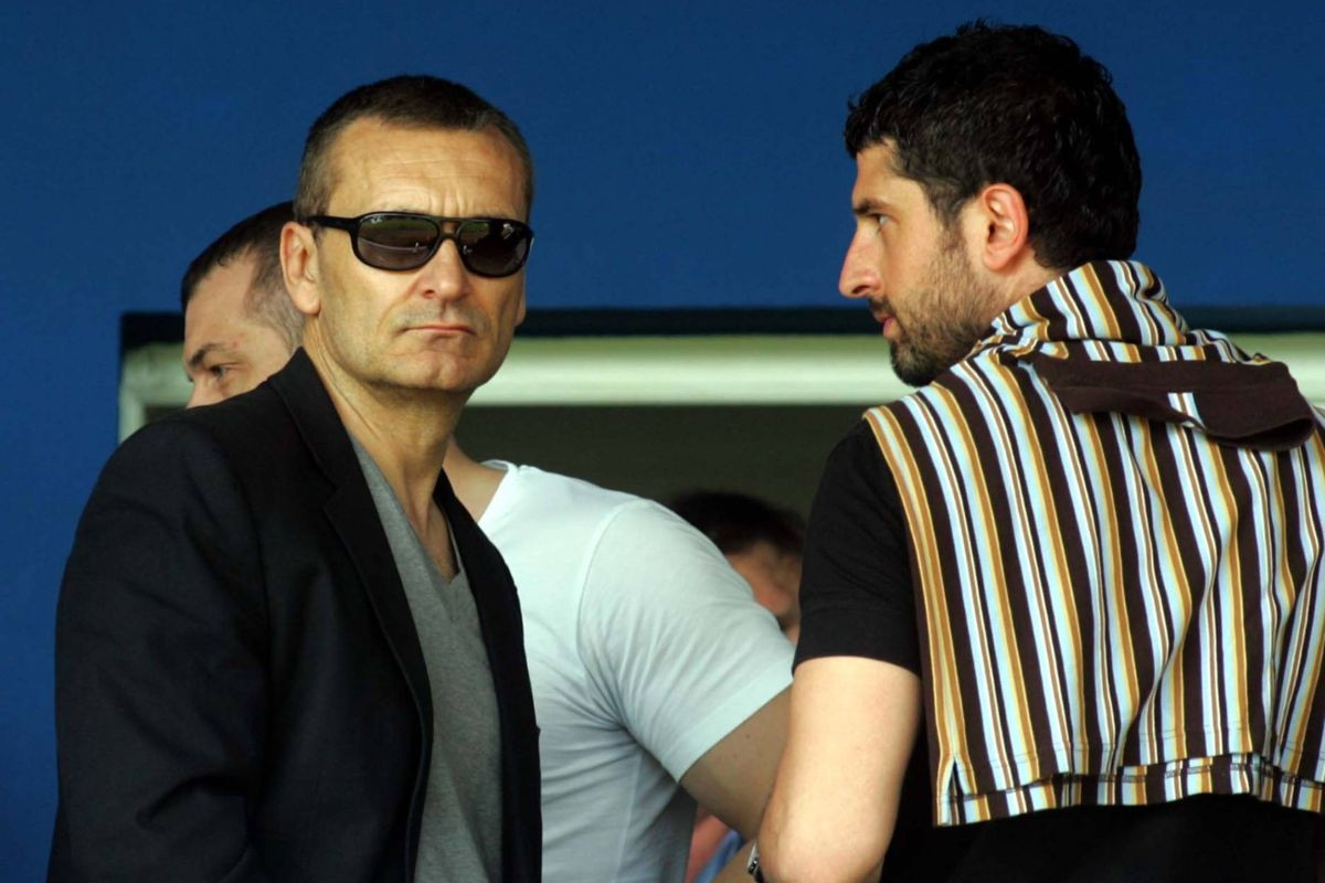 "Ovo je Balkan i kad s 30 godina imaš novac onda neka za reprezentaciju gine onaj kome treba" "Ovo je Balkan i kad s 30 godina imaš novac onda neka za reprezentaciju gine onaj kome treba"
