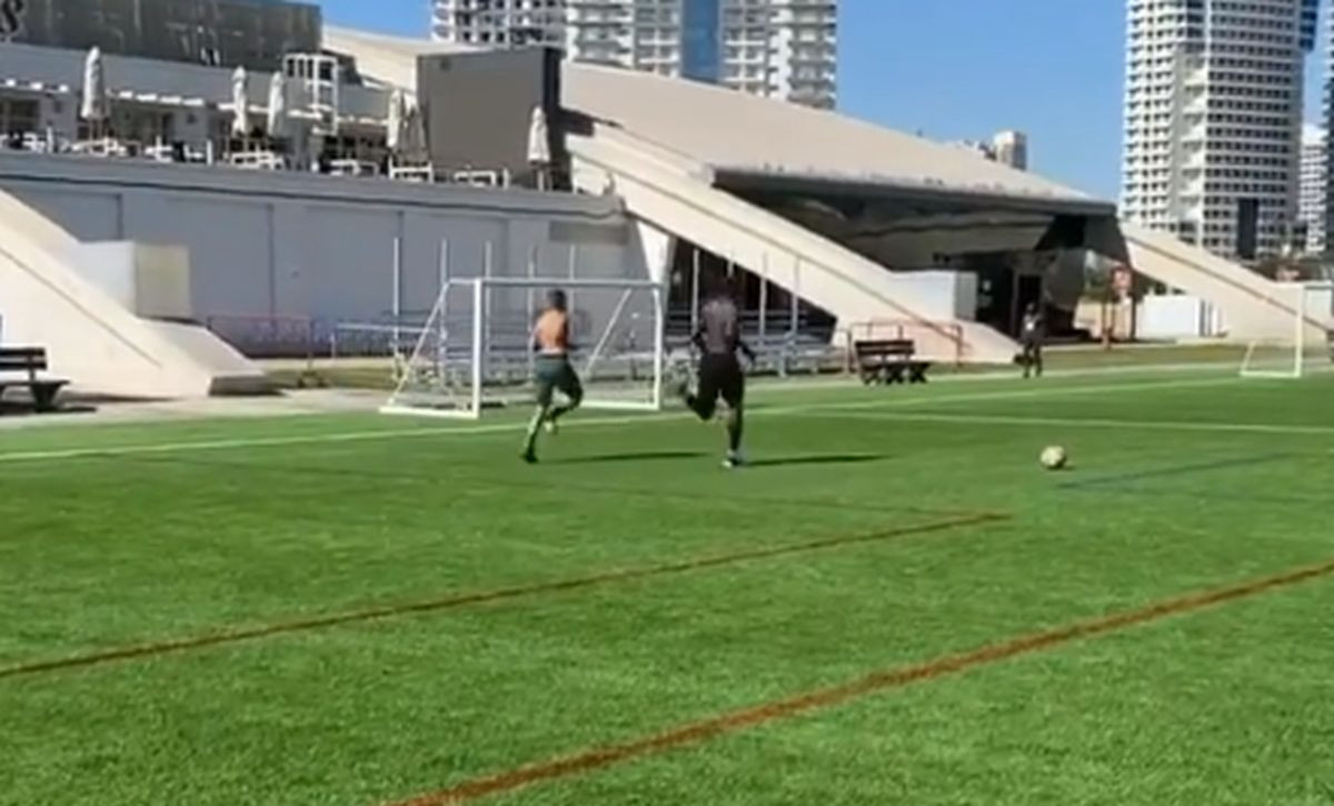 Romelu Lukaku ne odmara ni za Božić