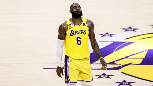 LeBron James promijenio broj na dresu