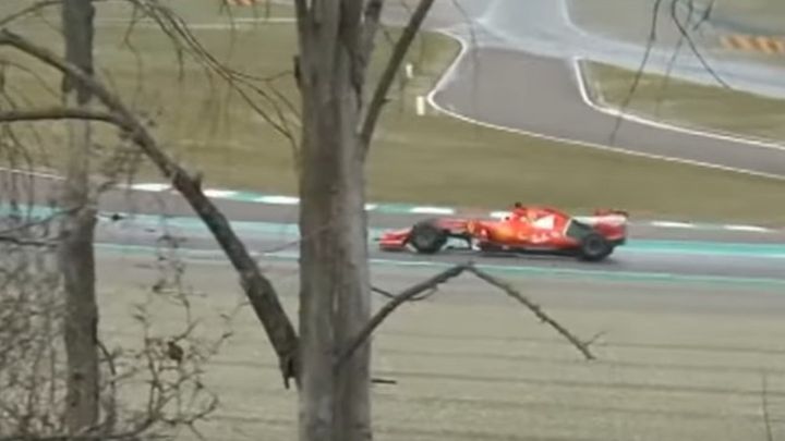 Nesreća Vettela primorala Ferrari da otkaže testiranje