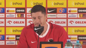 Lewandowski u sukobu s argentinskim novinarom: Zasmetalo mu je pitanje o Messiju