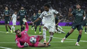 Zvijezda Reala zbog povrede još nije u punom pogonu, ali  Arsenal je  silno želi