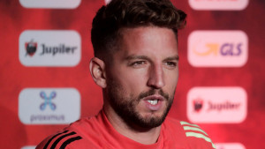 Mertens ima jedan problem: "Kako da se vratim u Belgiju..."