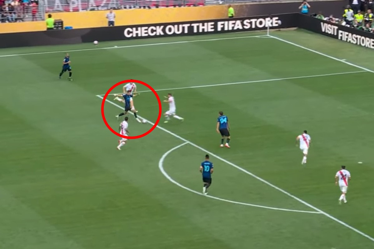 Petar Sučić dominirao protiv svjetskog velikana - Inter u osmini finala Svjetskog prvenstva! Petar Sučić dominirao protiv svjetskog velikana - Inter u osmini finala Svjetskog prvenstva!