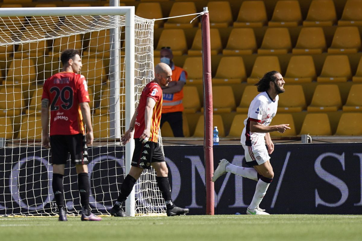 Atalanta gazi prema Ligi prvaka, Cagliari osvojio velike bodove u borbi za opstanak Atalanta gazi prema Ligi prvaka, Cagliari osvojio velike bodove u borbi za opstanak