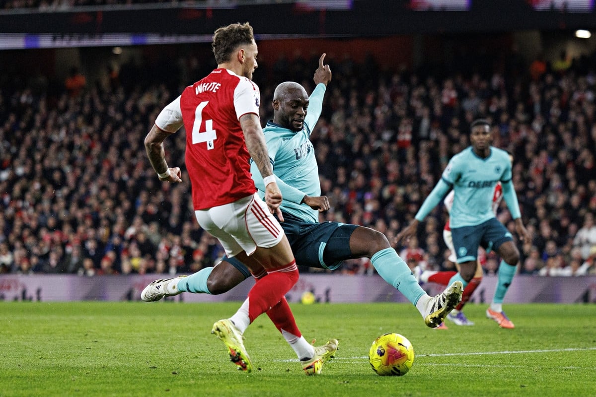 Kakva utakmica na Emiratesu! Arsenal slavio nakon velike drame u sudijskoj nadoknadi i dva autogola