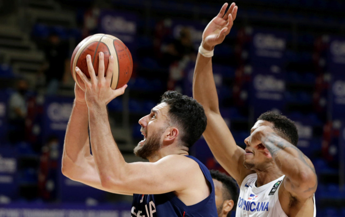Vasilije Micić ostaje u Efesu Vasilije Micić ostaje u Efesu