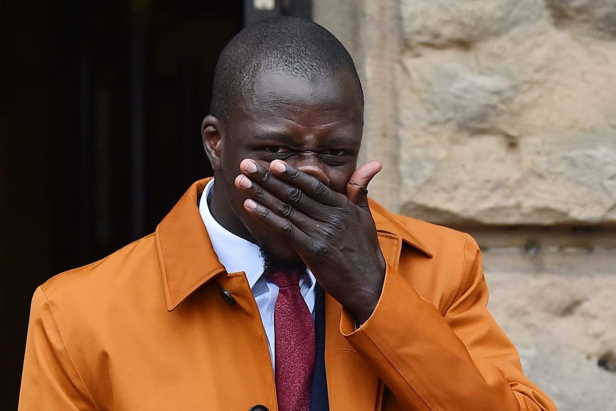 Mendy uzeo od Građana 10 miliona i razgolio bivše saigrače: "Dođu na zabavu kao i ja, a onda..." Mendy uzeo od Građana 10 miliona i razgolio bivše saigrače: "Dođu na zabavu kao i ja, a onda..."