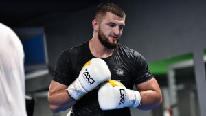 Teškaši će da drhte jer stiže 'Bosanski čelik' - Ahmed Krnjić ulazi u svijet boksa