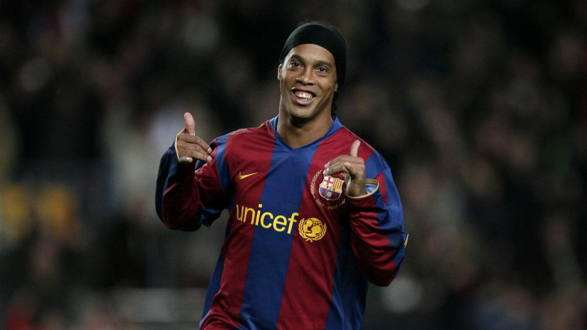 Ronaldinho vjeruje da United može pobijediti Barcelonu, a otkrio i na koji način
