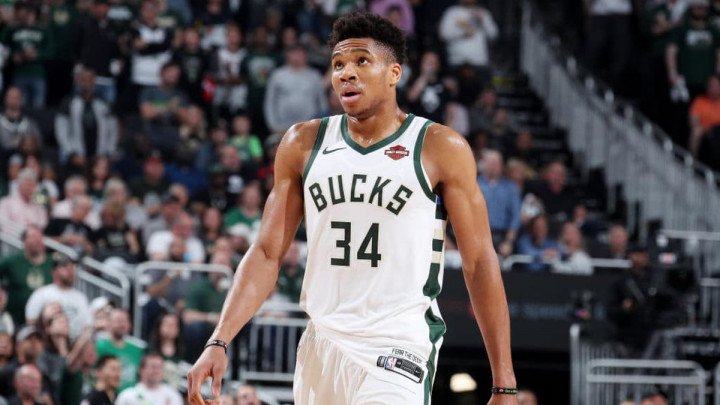 Antetokounmpo između Milwaukeea i Golden Statea